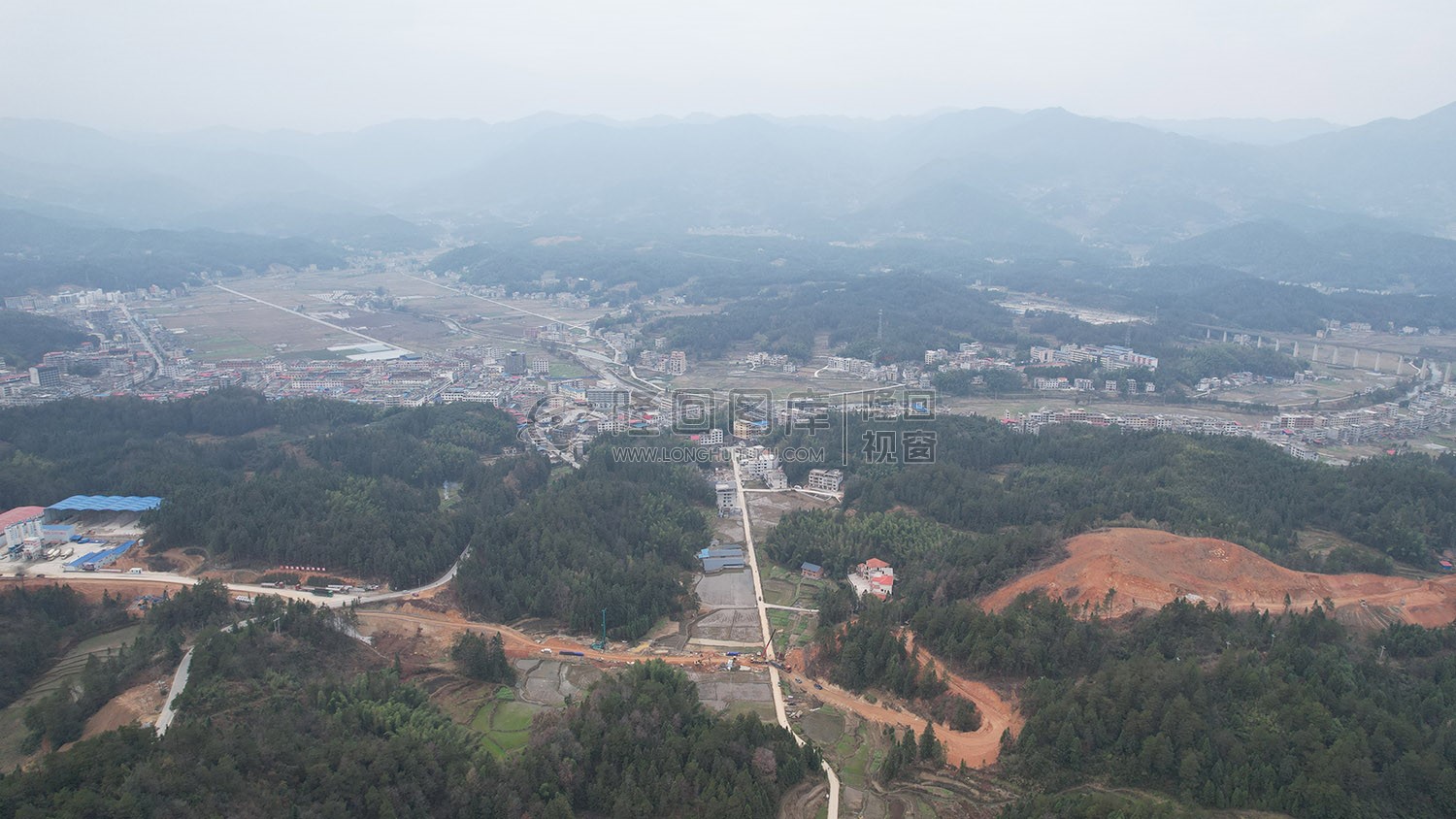 新新高速金石桥互动，建设中