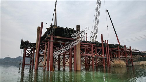 赧水特大桥，火热施工中