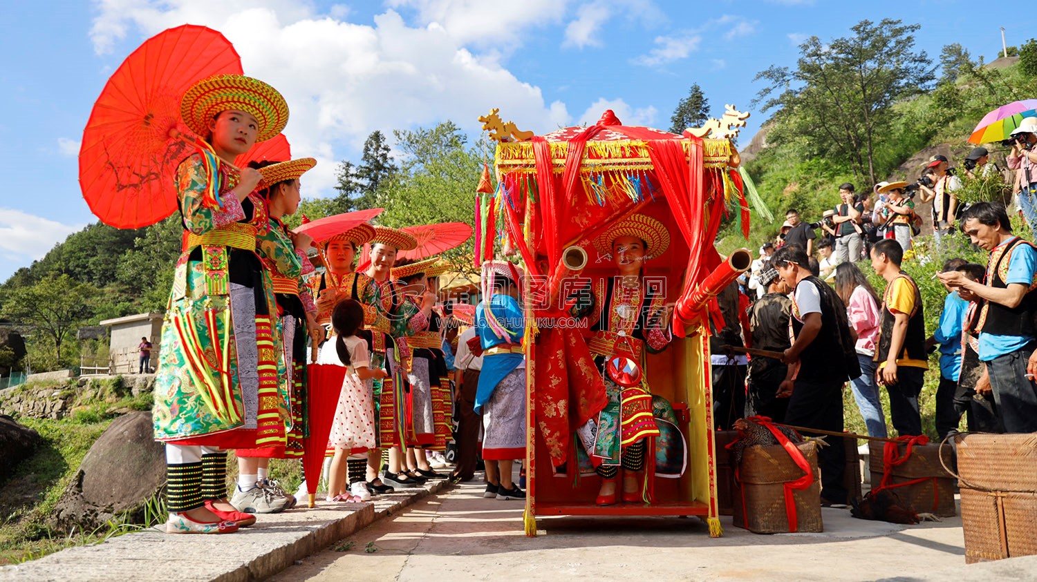 白水洞花瑶婚俗文化