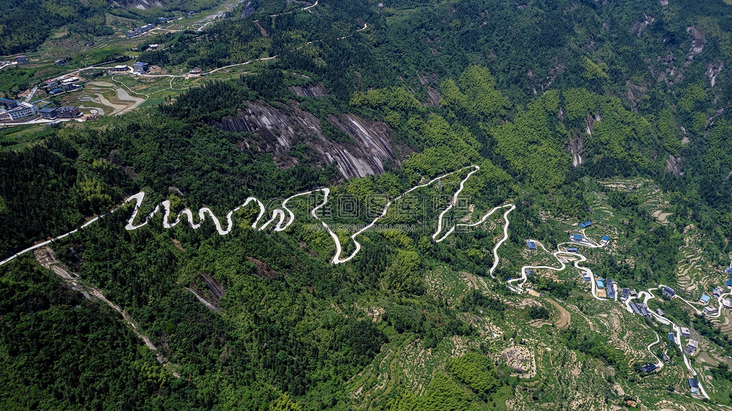 白水洞36拐公路-红军精神路