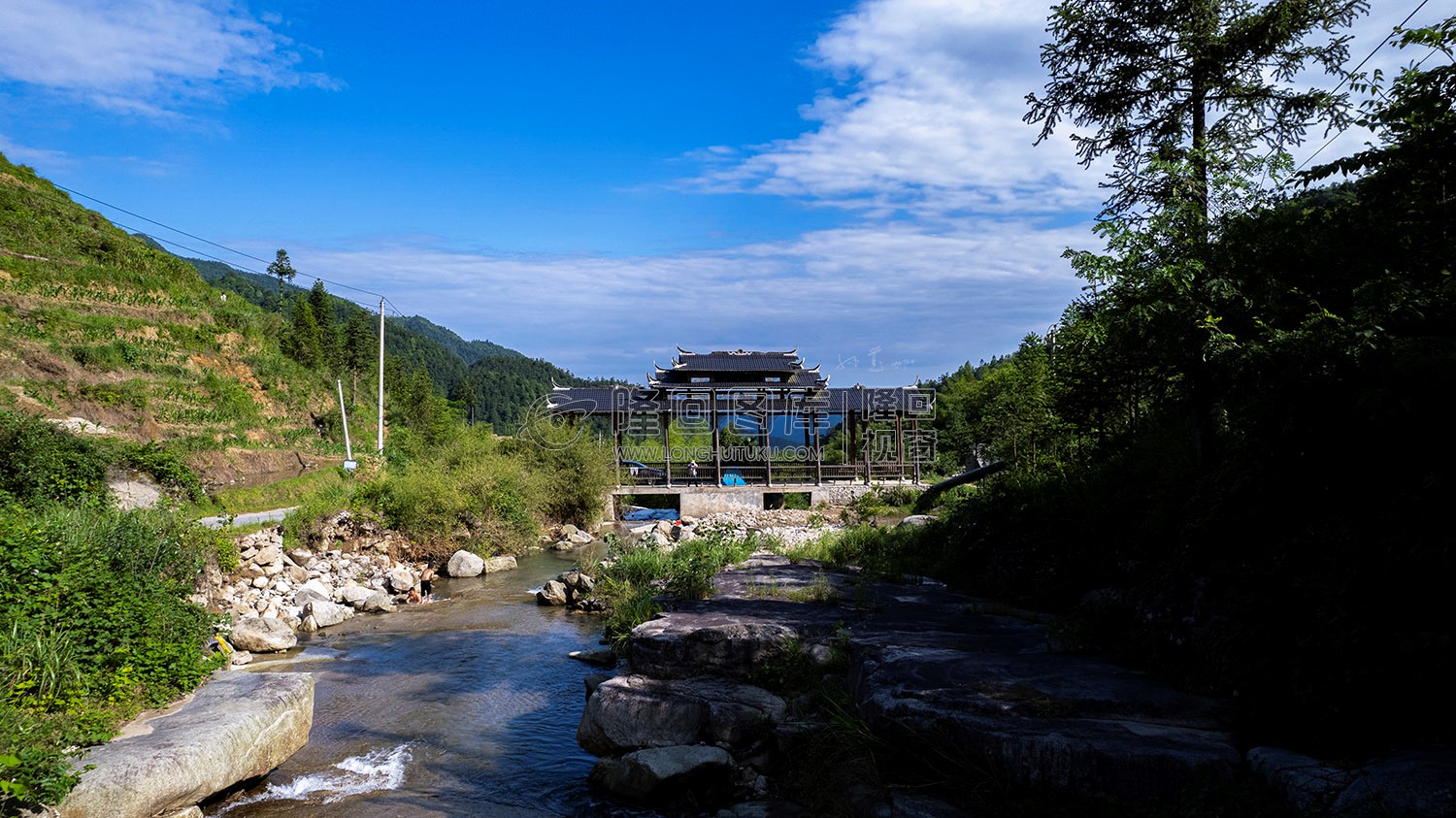白水洞风雨桥