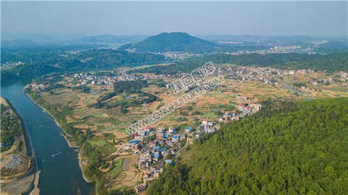 石梁村