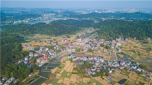 石梁村