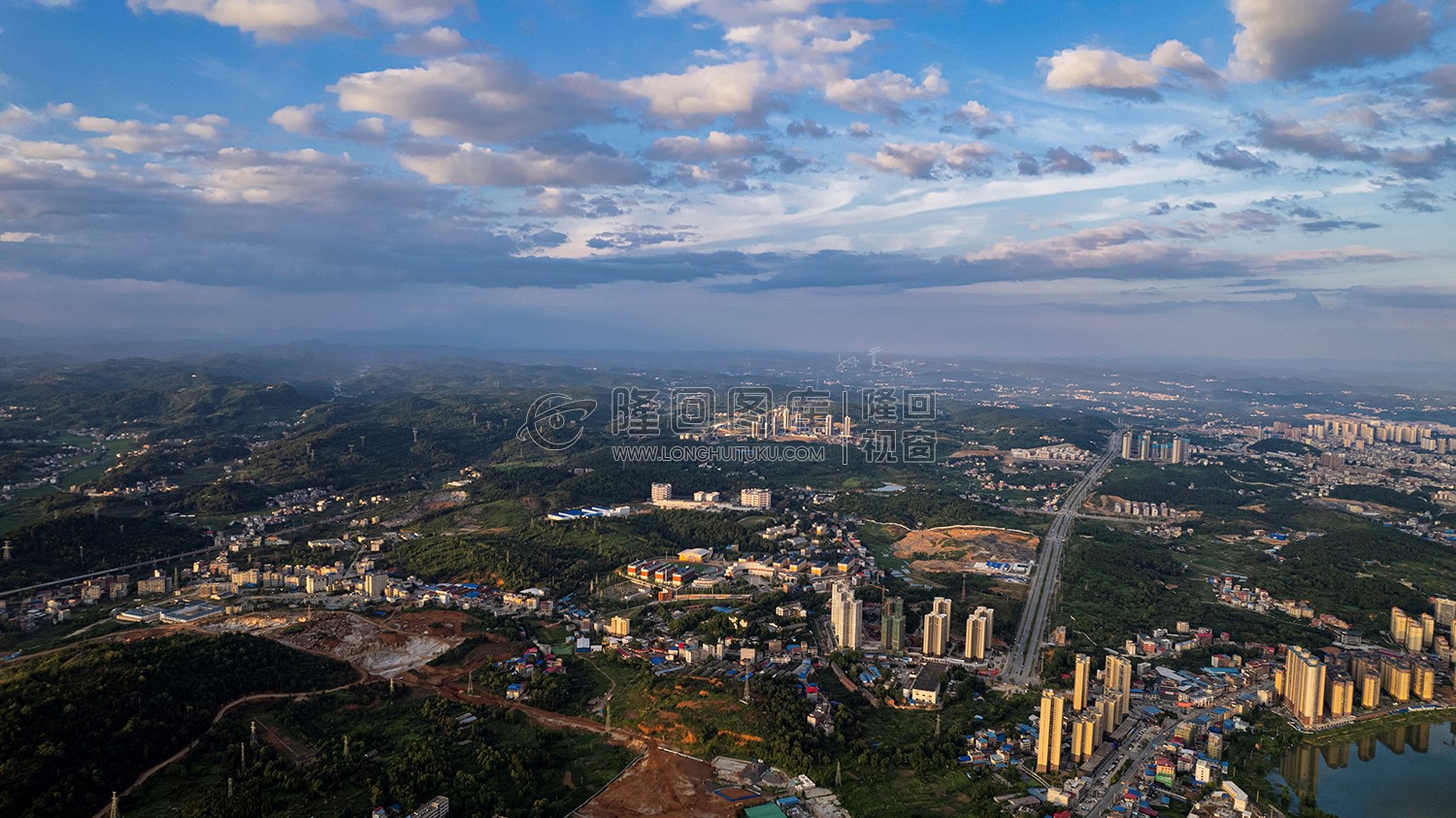 隆回全景航拍，县城全景