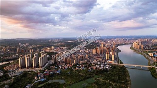隆回全景航拍，县城全景