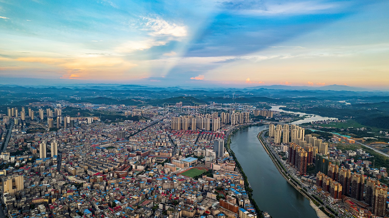 隆回县城日落风光