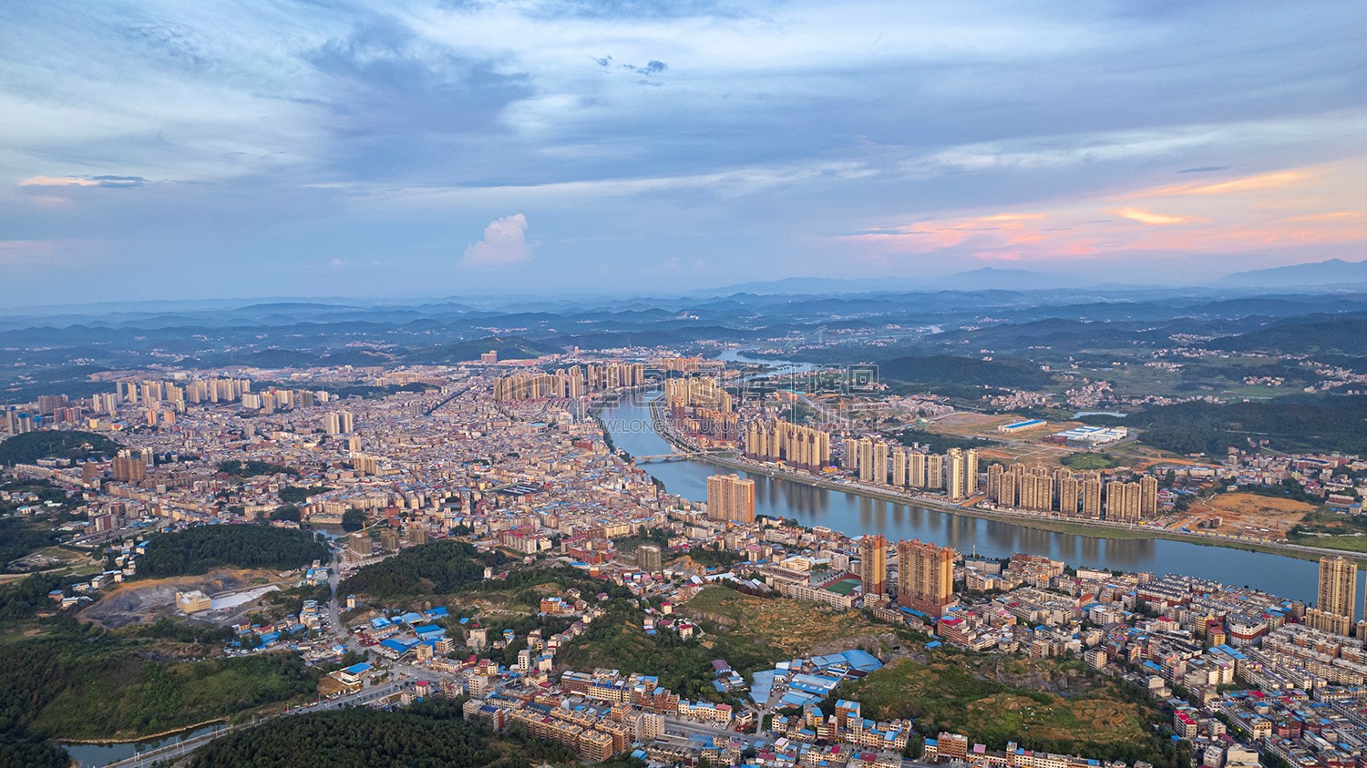 隆回县城日落风光