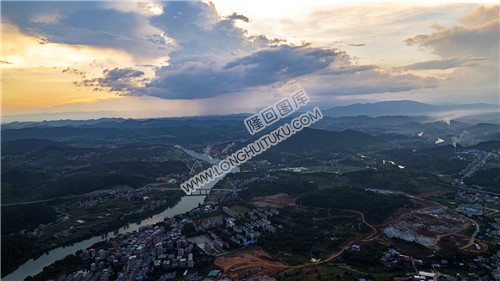 隆回城西总站区域日落场景