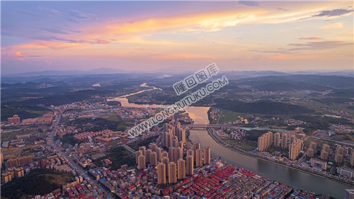 隆回县城火烧云夕阳日落美景