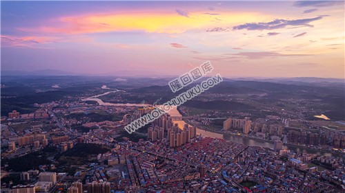 隆回县城火烧云夕阳日落美景