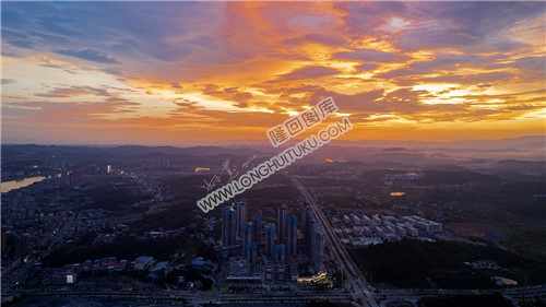 隆回县城火烧云夕阳日落美景
