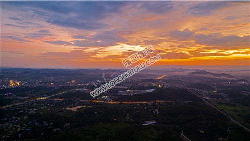 隆回县城火烧云夕阳日落美景
