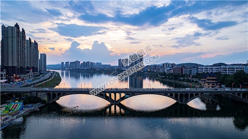 隆回大桥河岸落日风景