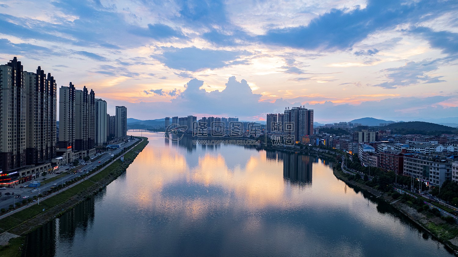隆回大桥河岸落日风景