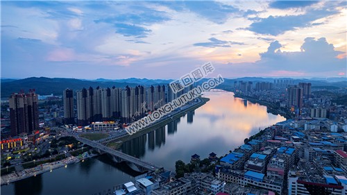 隆回大桥河岸落日风景