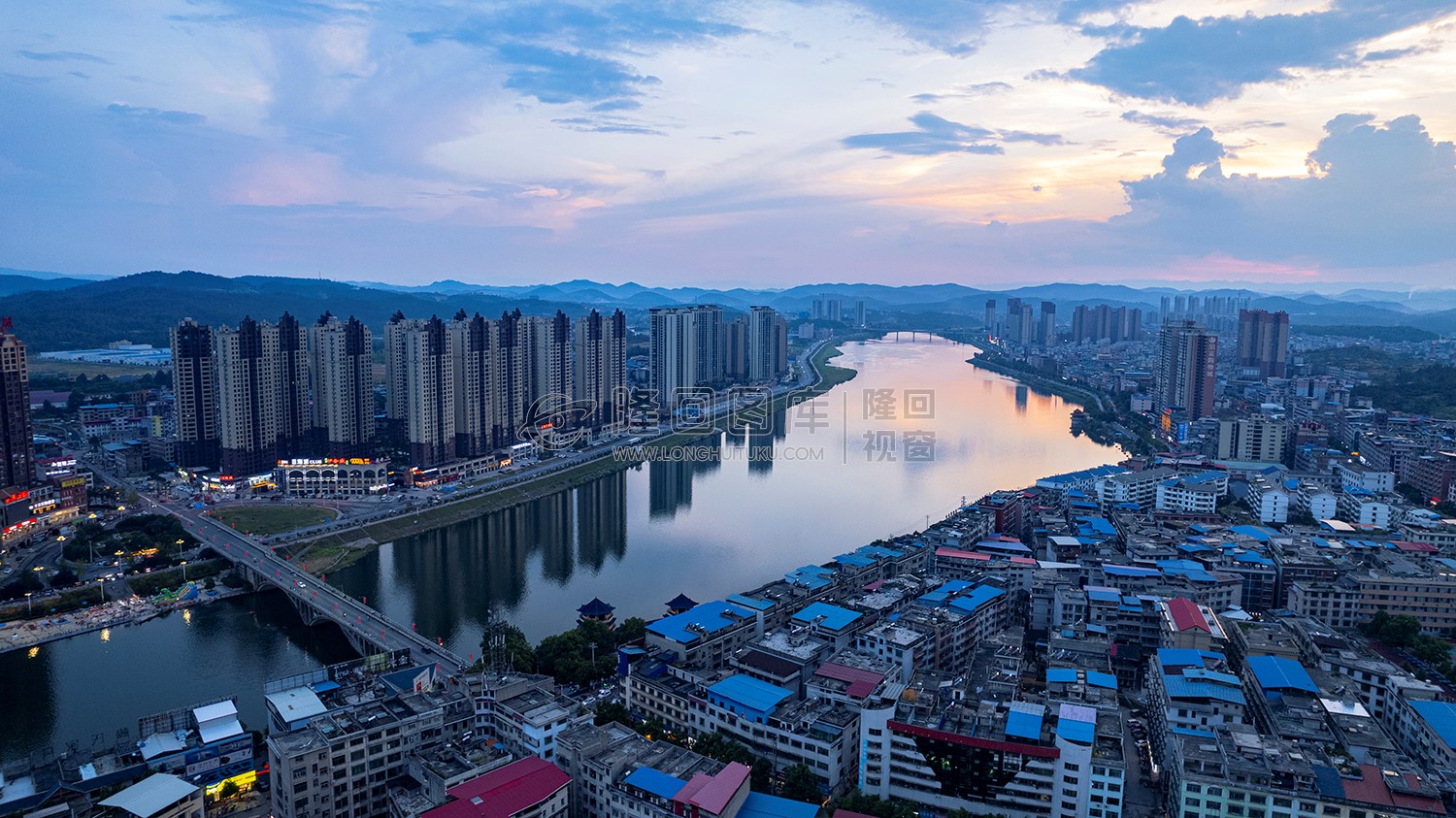 隆回大桥河岸落日风景