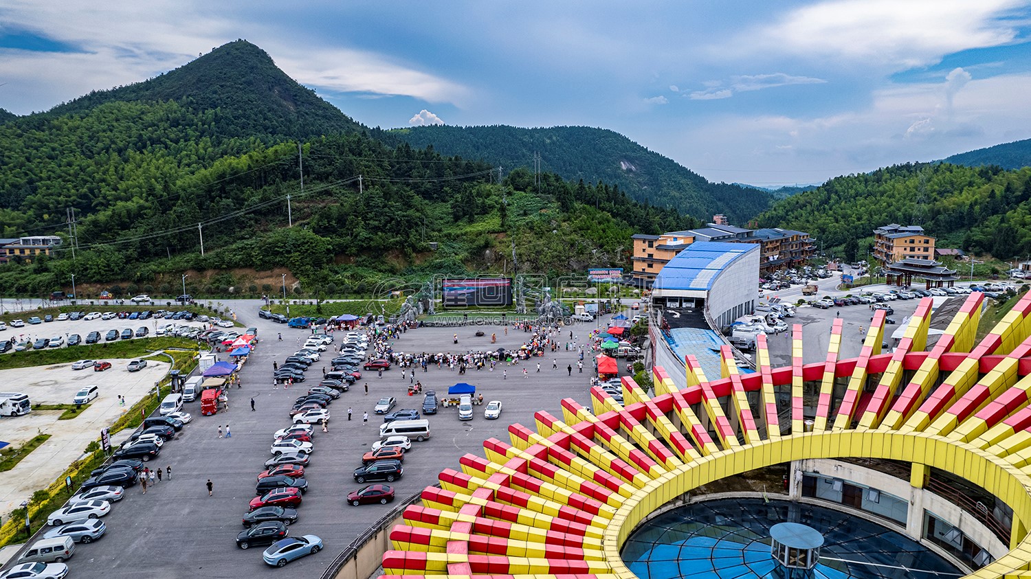 隆回花瑶帽游客中心