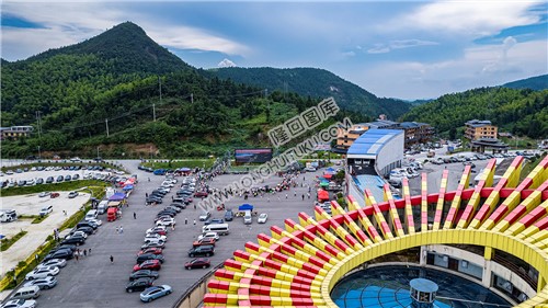 隆回花瑶帽游客中心