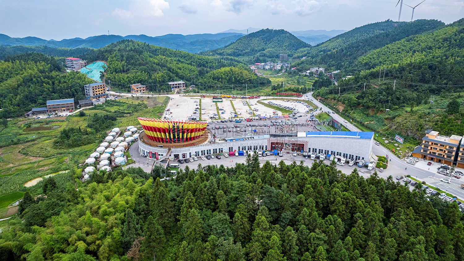 隆回花瑶帽游客中心