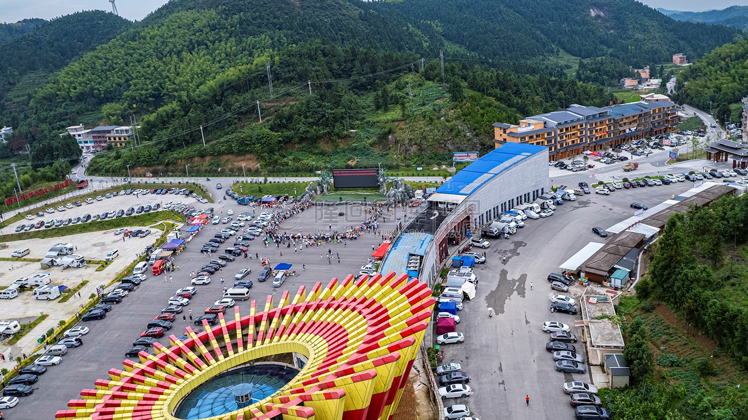 隆回花瑶帽游客中心