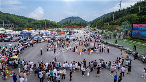 隆回花瑶帽游客中心