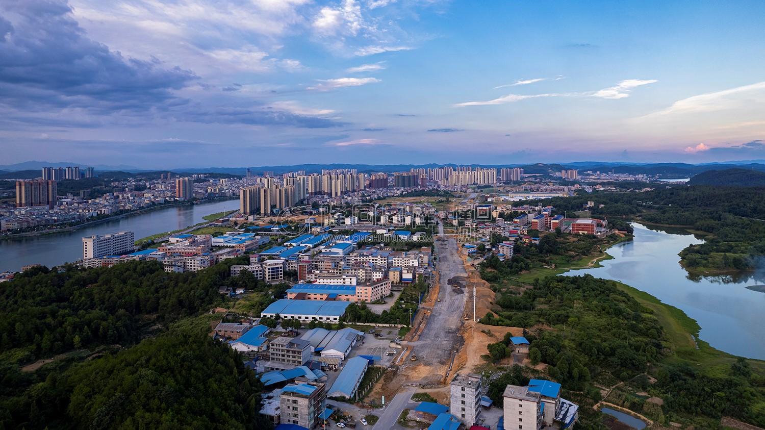 隆回环城南路，修建中