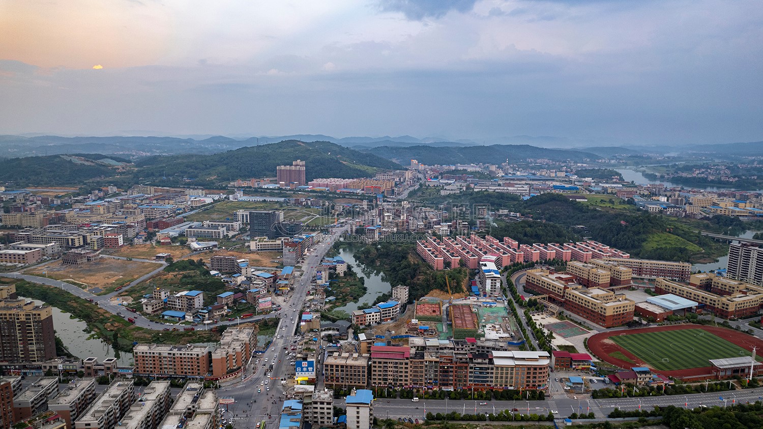 隆回县城落日余晖