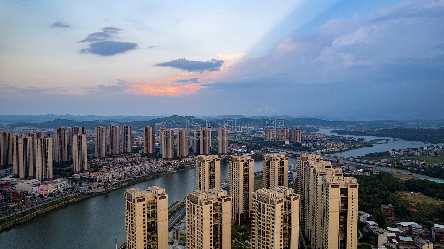 隆回县城落日余晖