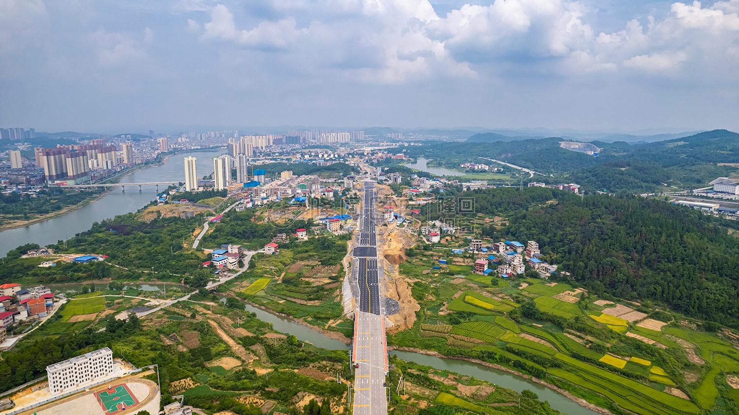 隆回环城南路西段