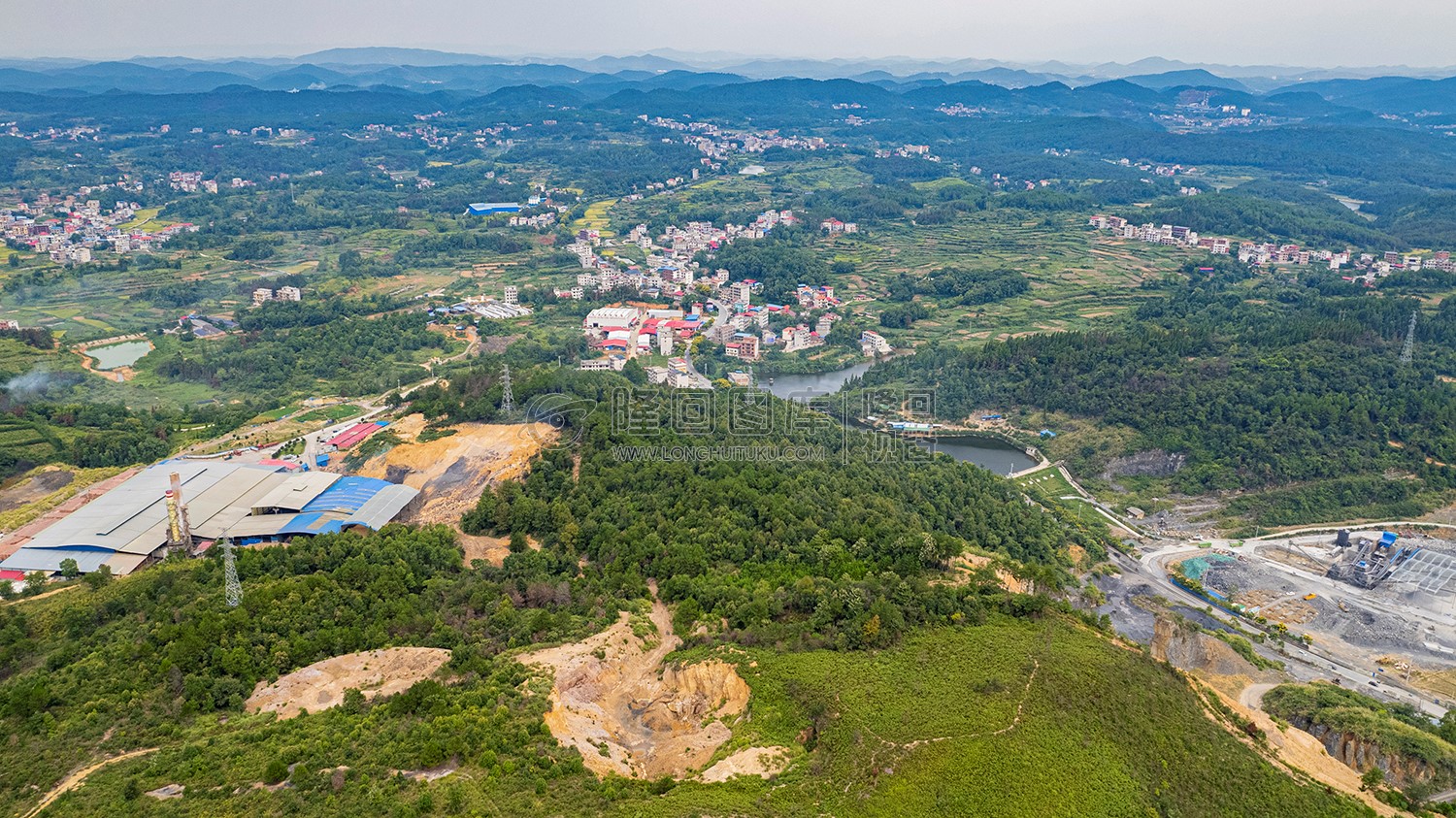 罗家大岭看隆回县城全景