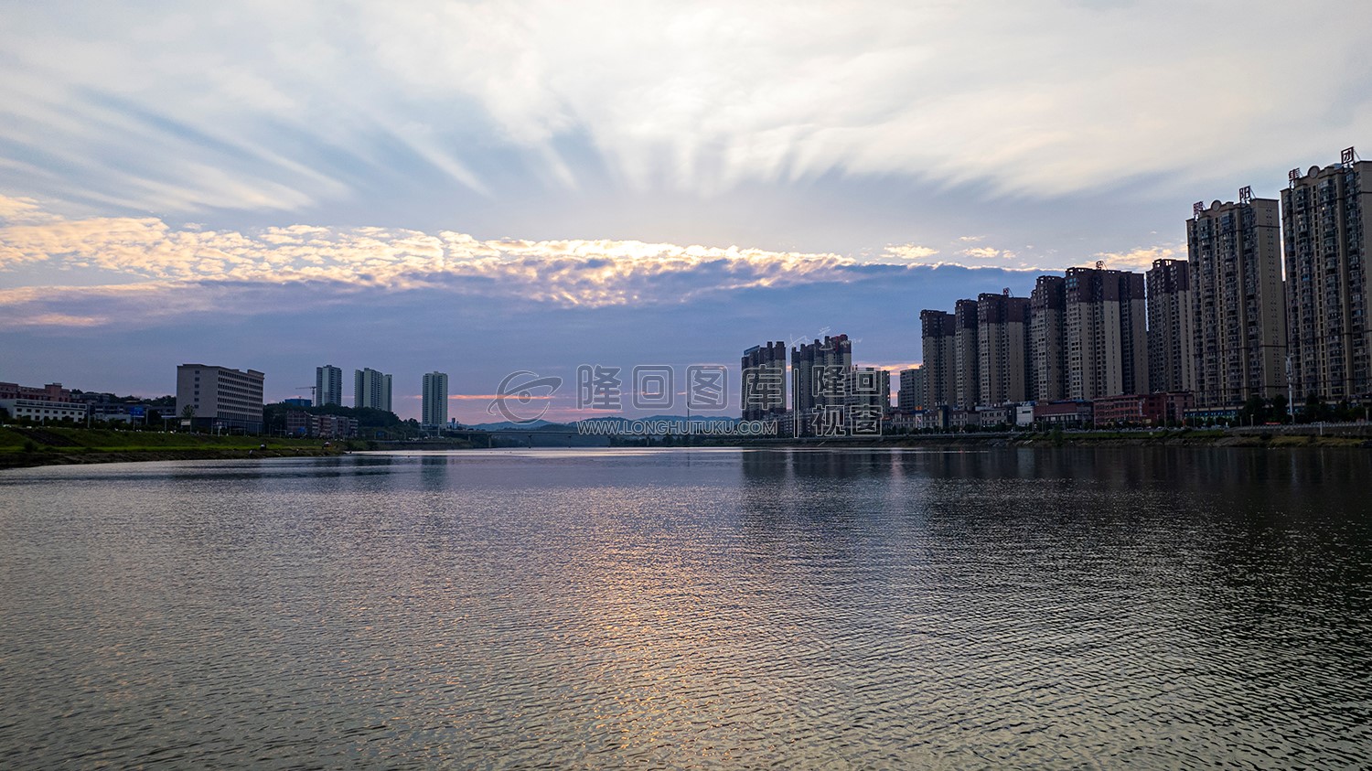 隆回赧水河夕阳风景