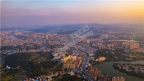 隆回县城夕阳风光