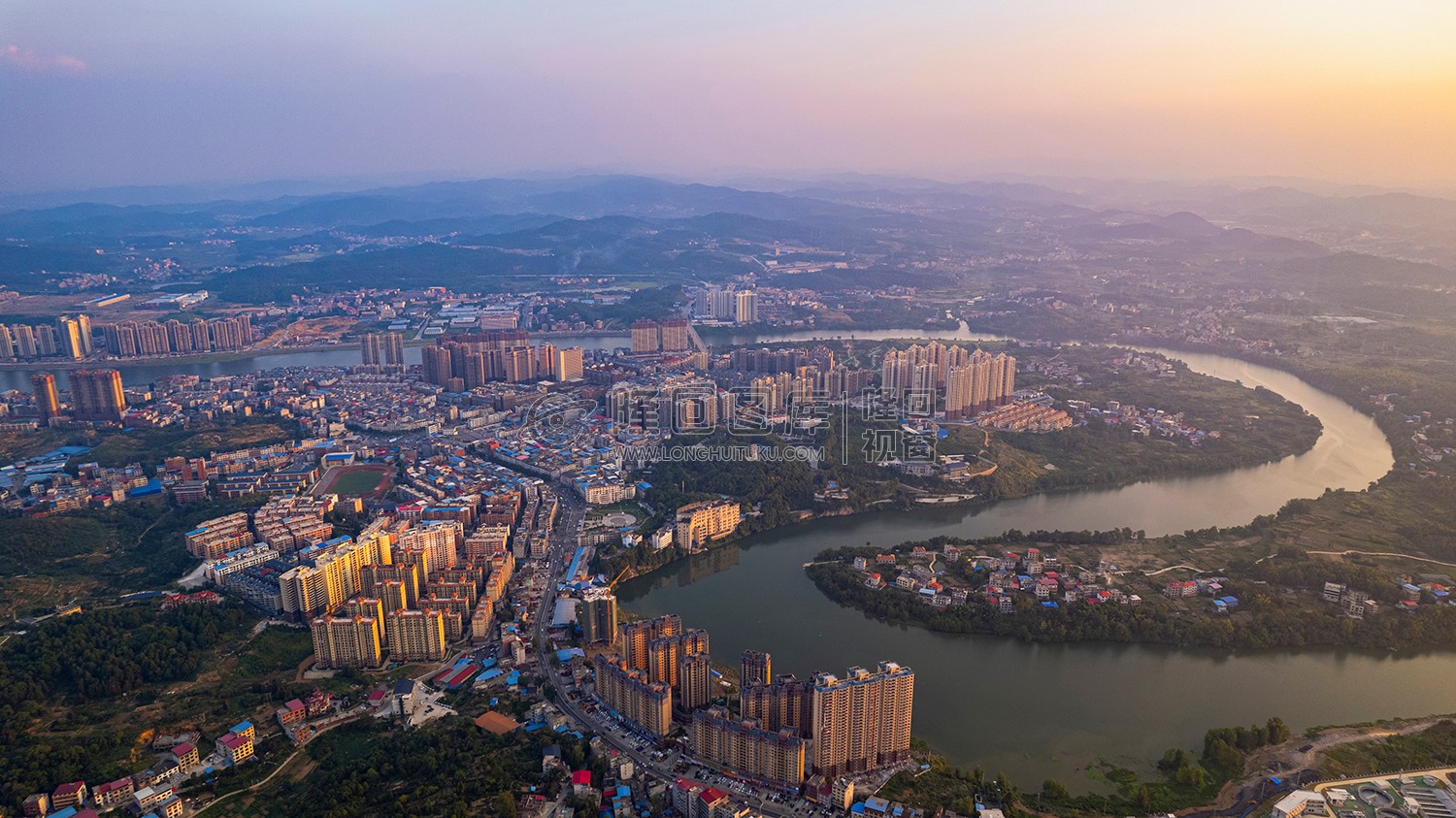 隆回县城夕阳风光