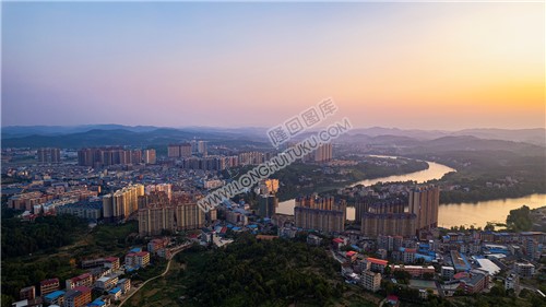 隆回县城夕阳风光