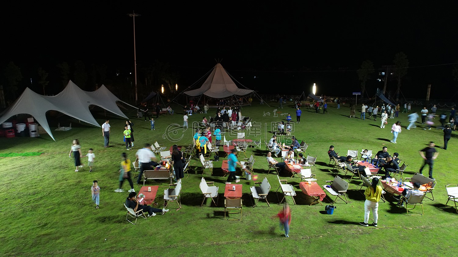 早安隆回特色街区开业