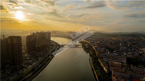 隆回大桥河岸风光