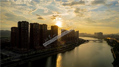 巴黎新城资江河风光