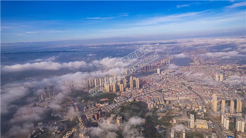 恒丰酒店辰河世家巴黎新城方向