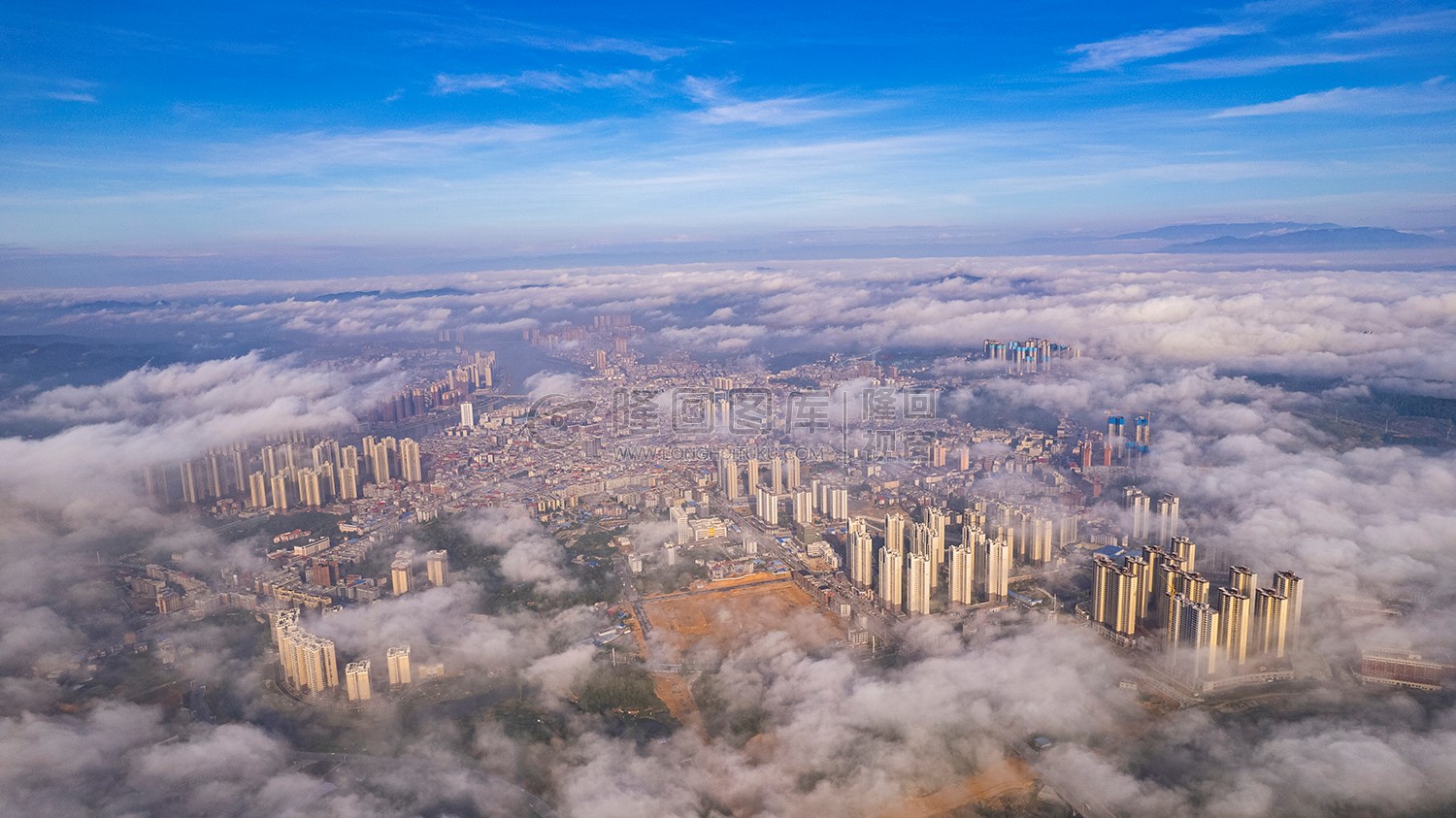 白里路往隆回大桥方向