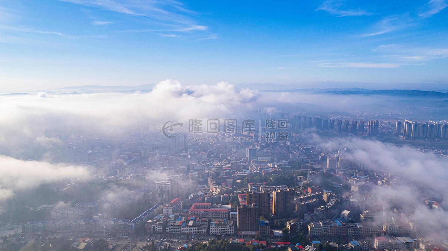 隆回环城路魏源公园往县城方向