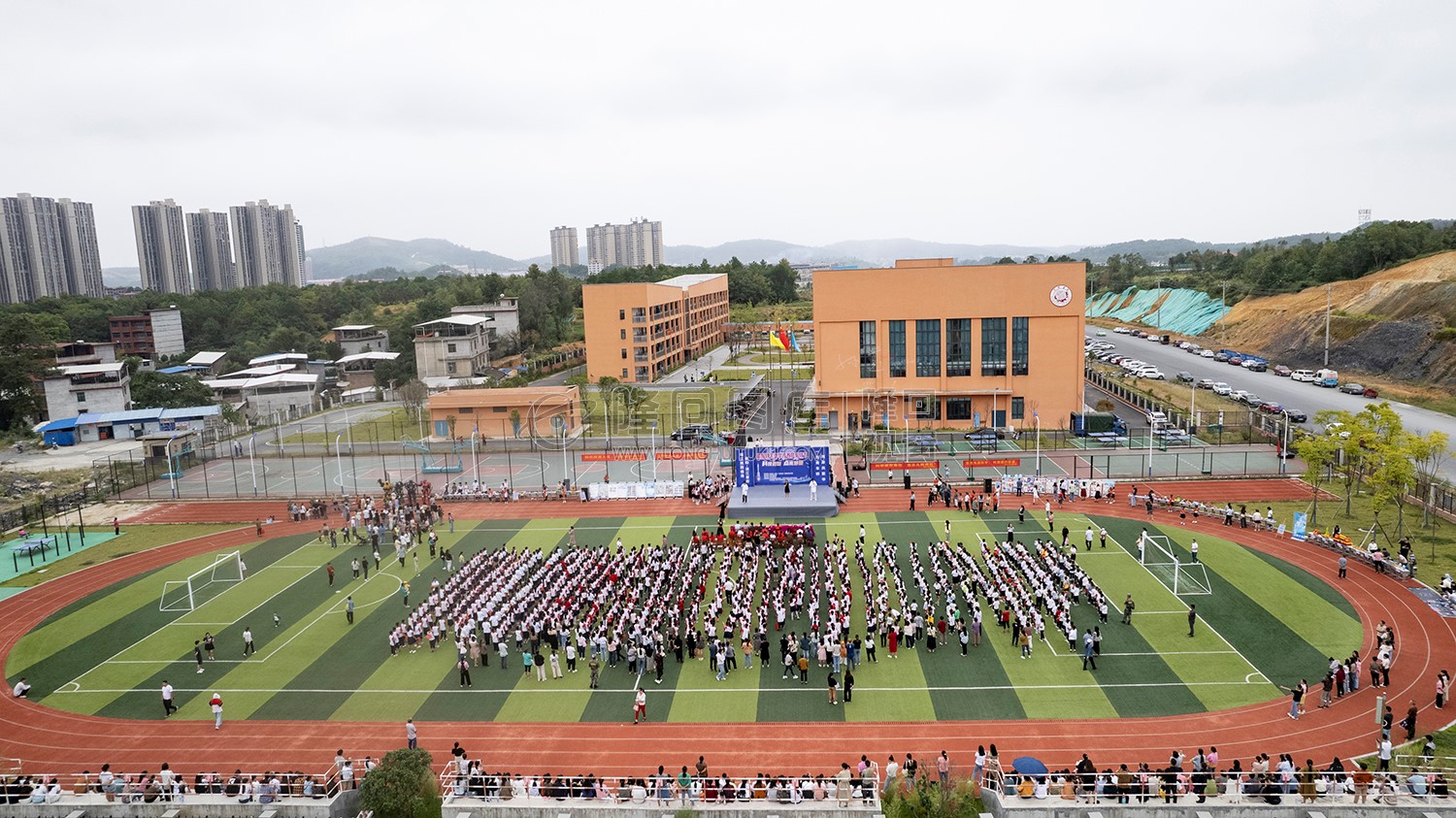 隆回芙蓉学校首届科技节