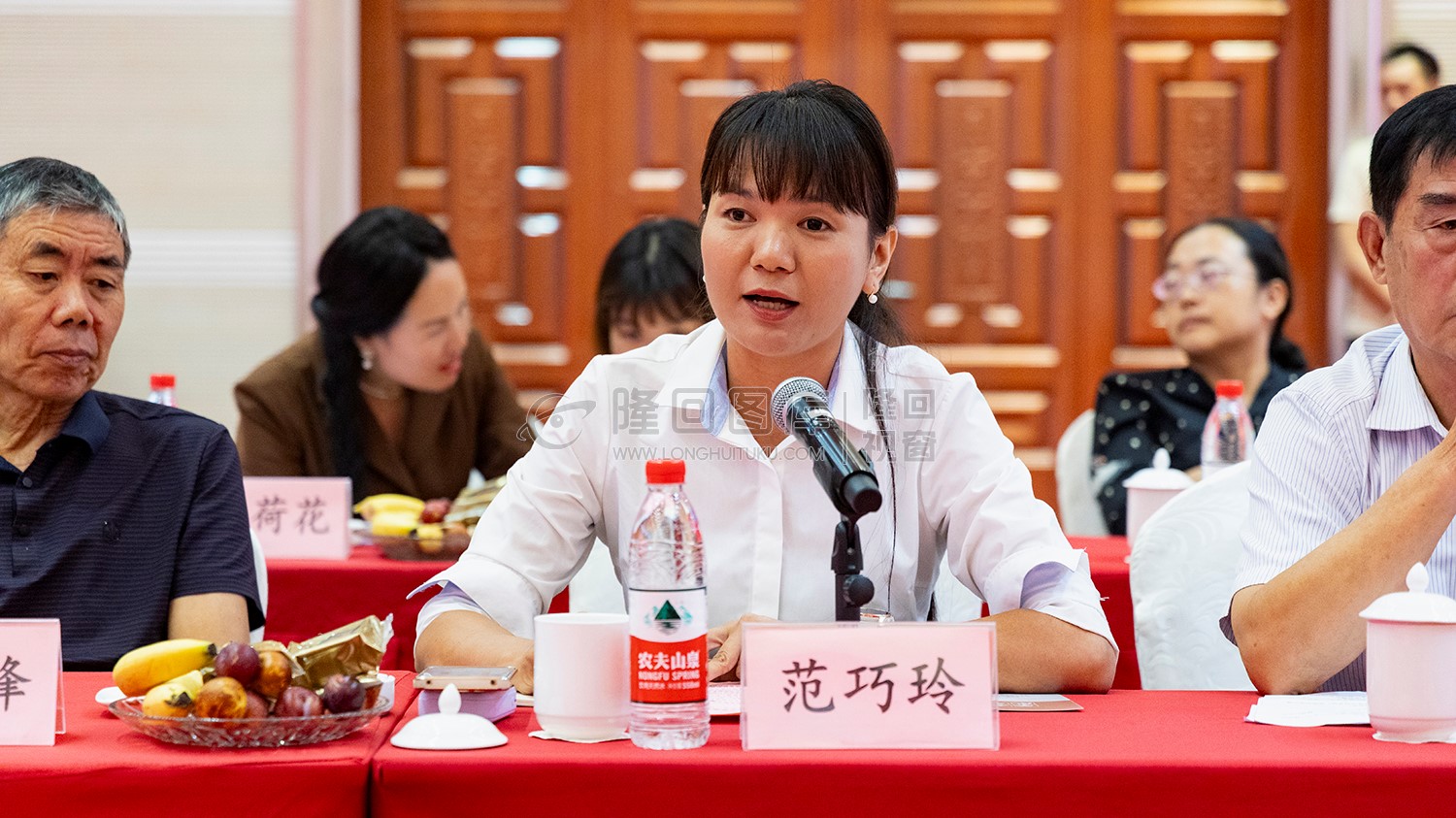 范巧玲发言 隆回职中校长