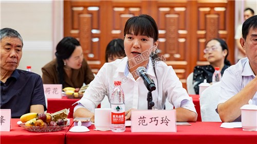 范巧玲发言 隆回职中校长