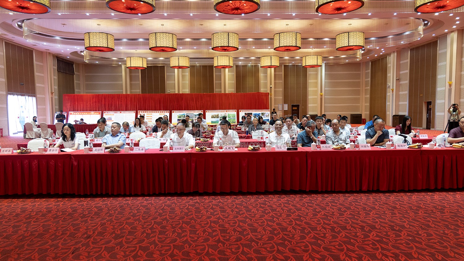 2023年隆回各界人士中秋茶话会