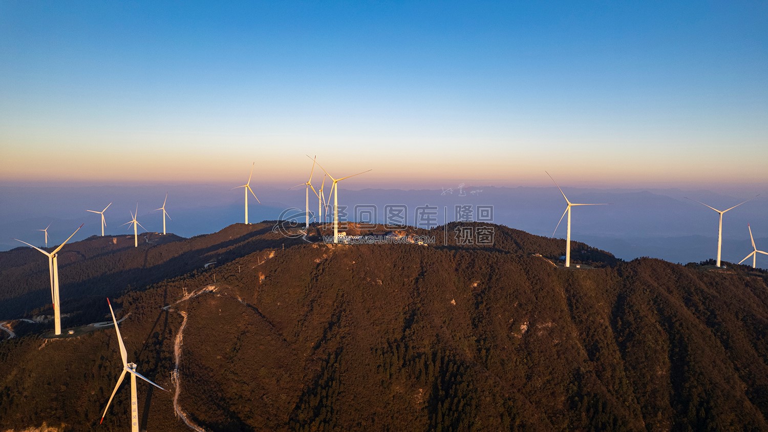望云山的风电机