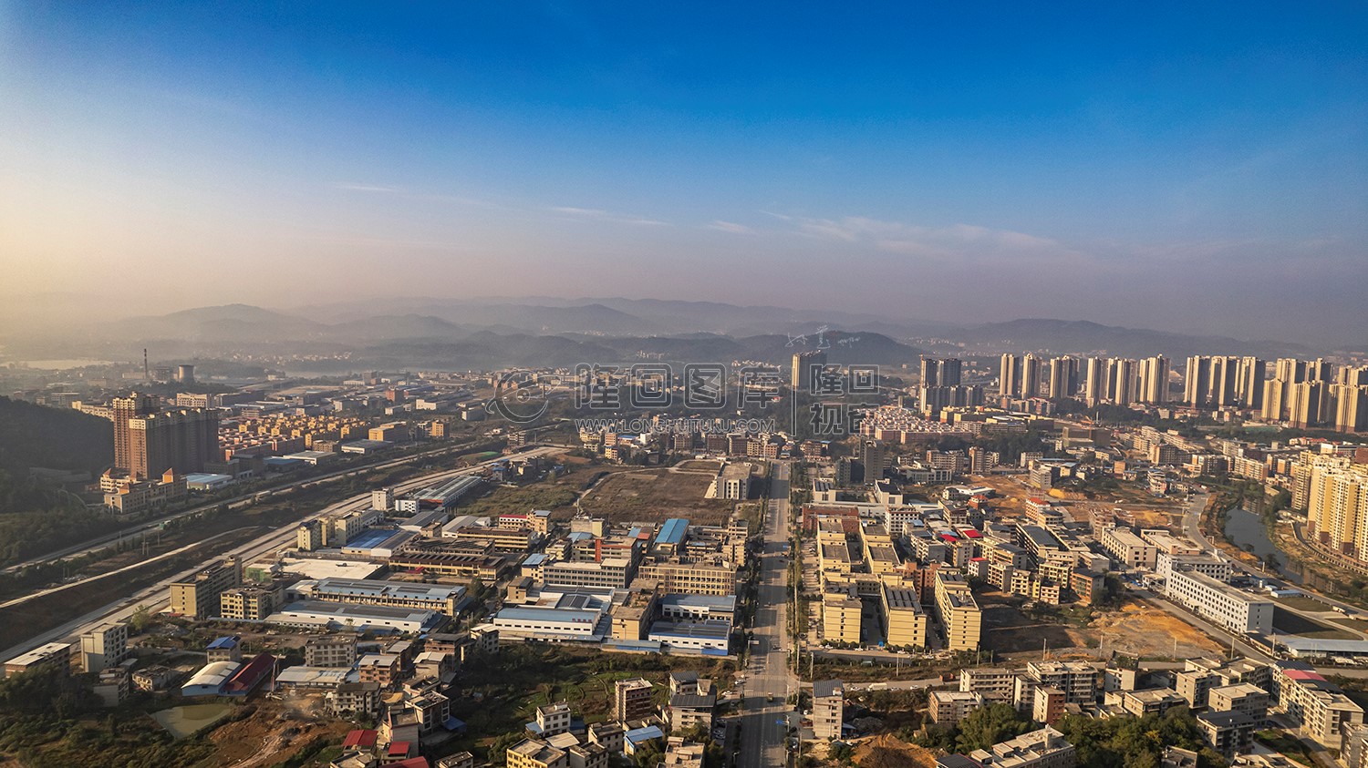 罗家大岭看隆回全景