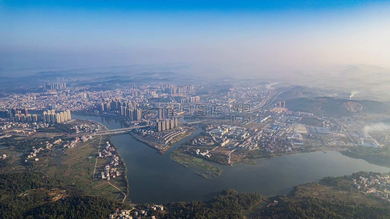 罗家大岭看隆回全景