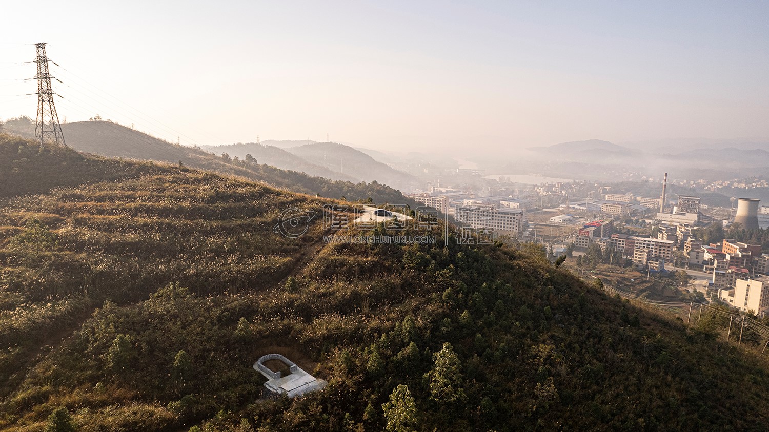 罗家大岭看隆回全景
