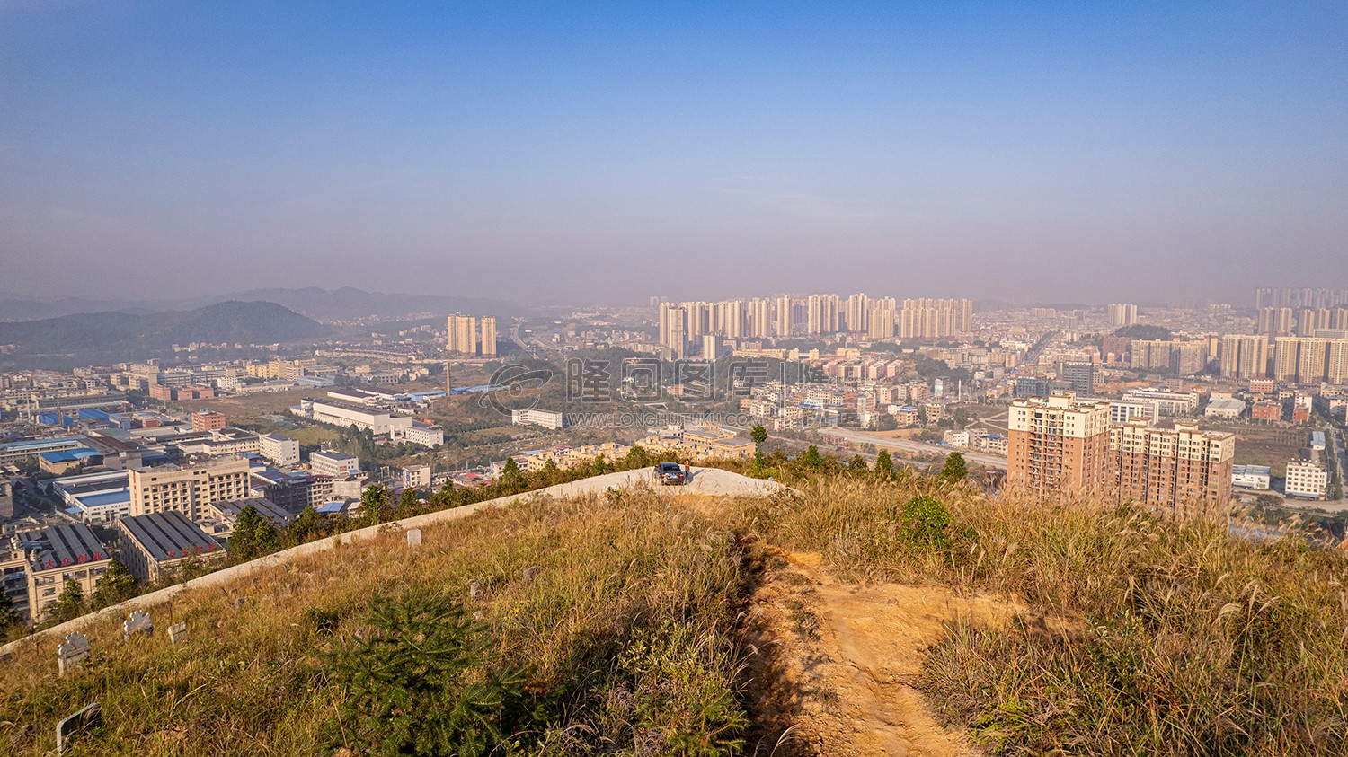 罗家大岭看隆回全景