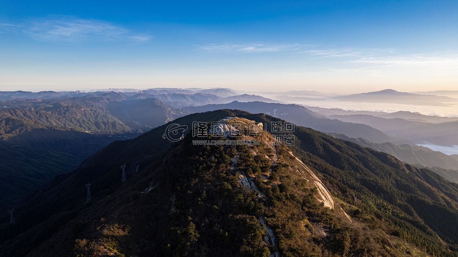 白马山顶心堂最高峰